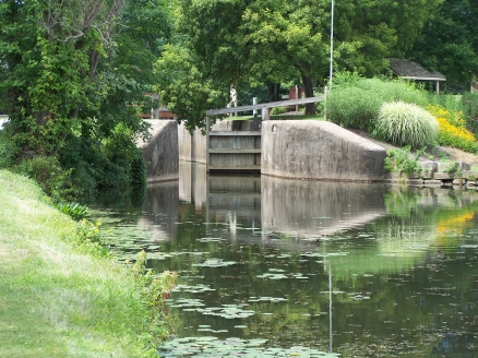 The 'Dailey Brothers' stamp is along the east side of the lower wing wall