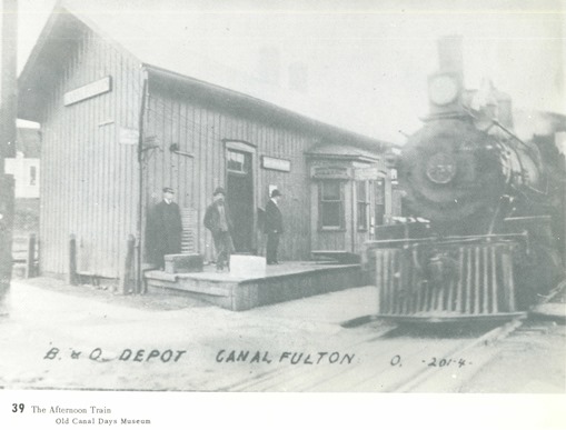The western most line - identified in the 1898 Sanborn Map as the 'C L & W' - was later refered to as the B & O.